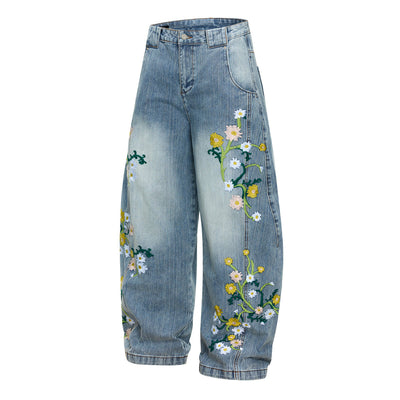 Vintage Slub Embroidered Curved Blade Relaxed Jeans