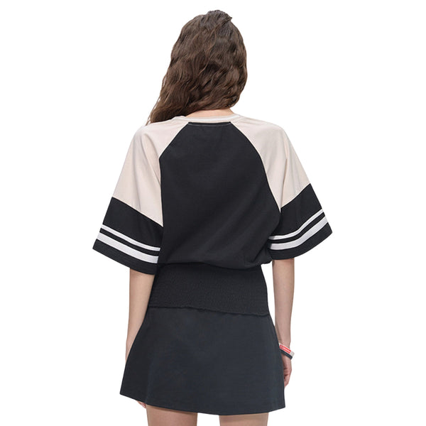 Fitted Color Splice Flare Sleeve Feminine Tee