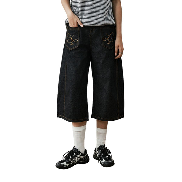 Embroidered Pocket Indigo Denim Shorts