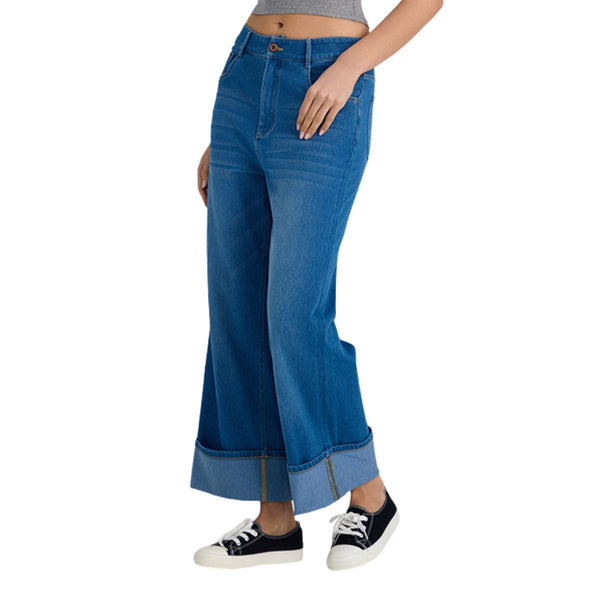 Mid Rise Rolled Hem Slimming Knit Denim Straight Leg Jeans
