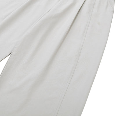 Minimalist Wide-Leg Pleated Pants
