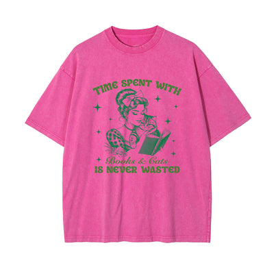 Retro Lady Reading Graphic Tee-INNBLAC